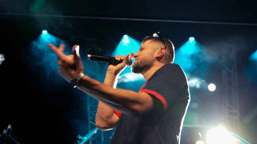 20250320 r5 clip 4256.00 09 46 23.still003